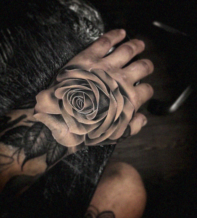 Rose Tattoo: Monochrome Artistry on Skin