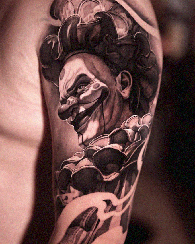 Dark Clown Tattoo's Spellbinding Intricacies